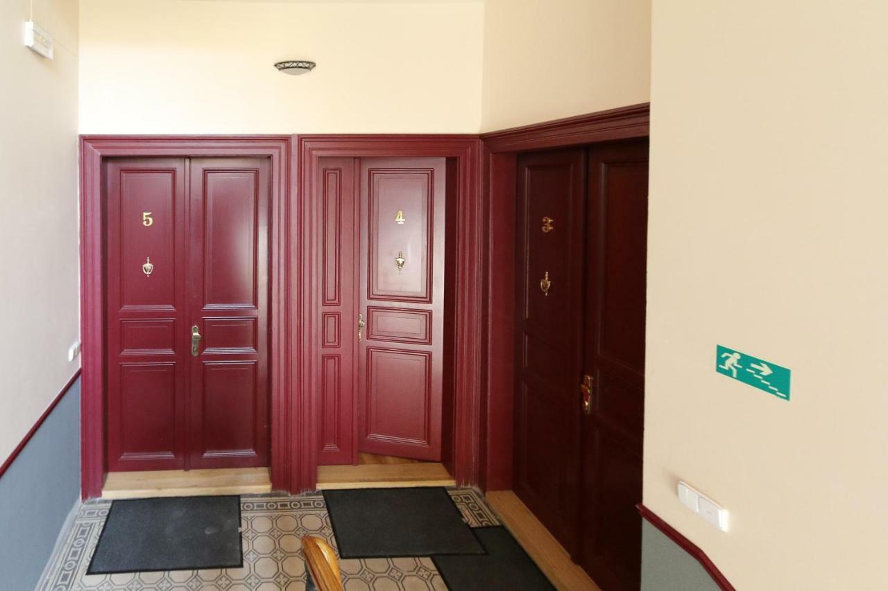 Vinohrady Moravska Apartment *