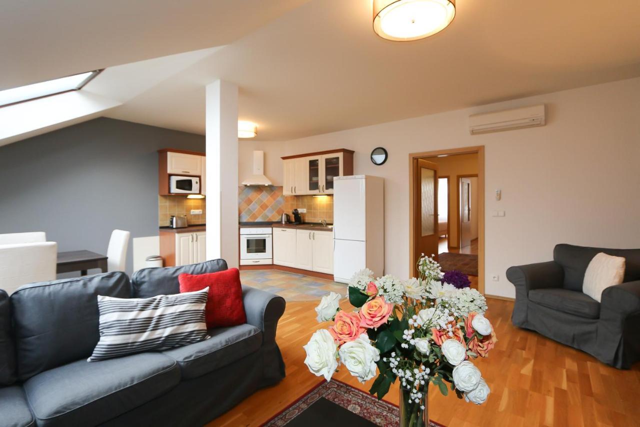 Apartment Vinohrady Moravska Prague